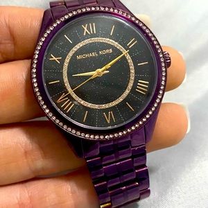 Original, great conditions, never worn